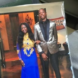 Meet your Posher, Leal